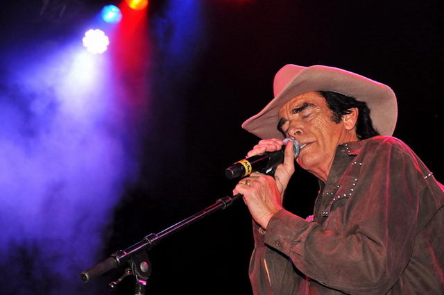 Country   052.jpg
